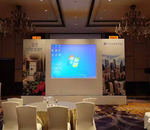Short Throw Projector - Image 4