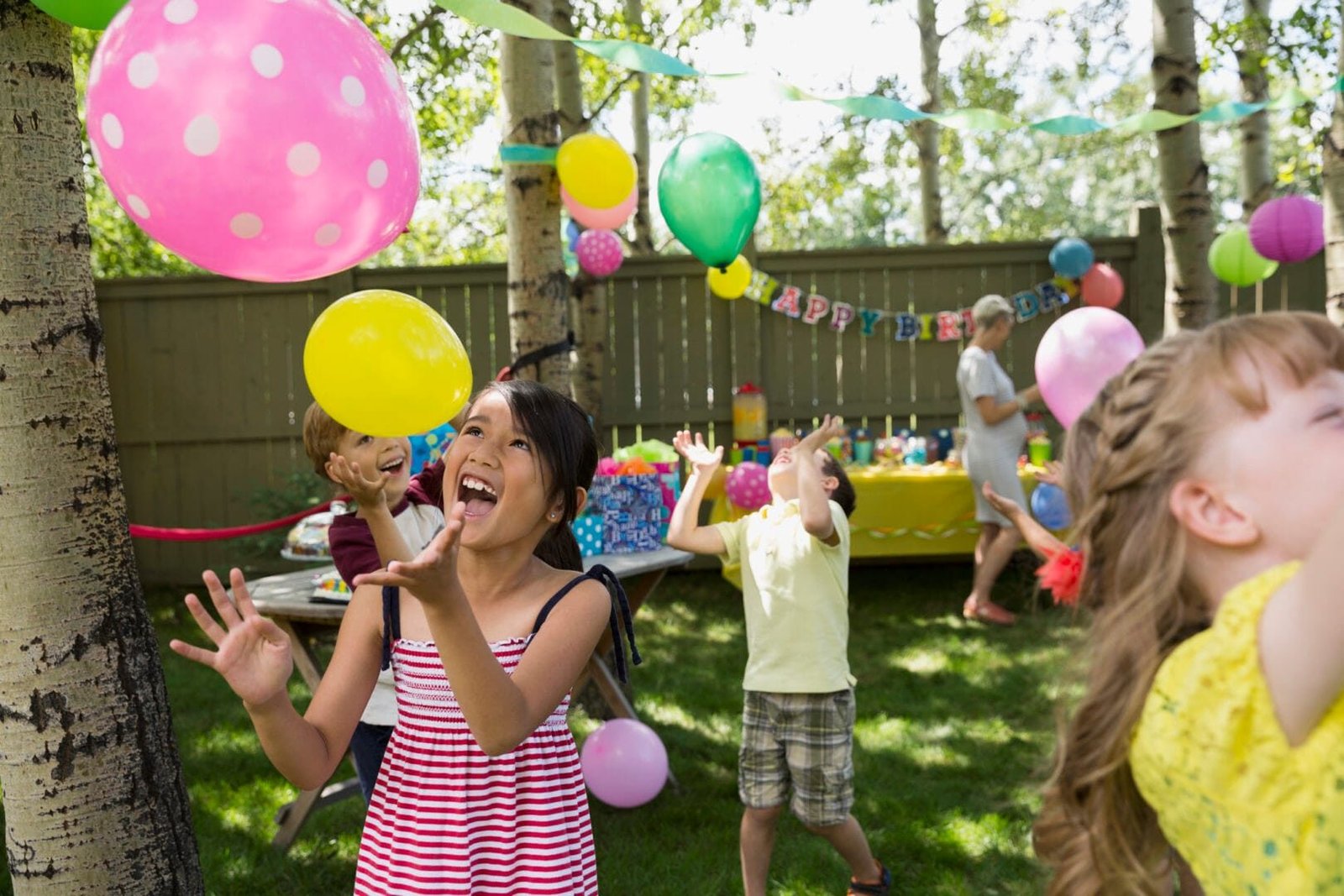 Read more about the article Fun and Easy Birthday Party Games for Kids (Ages 3–10)