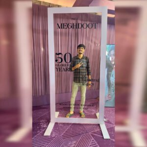 Magazine Photo Booth