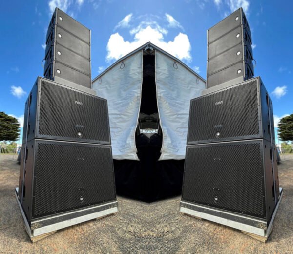 Line array - RCF HDL 20A rental - Image 2