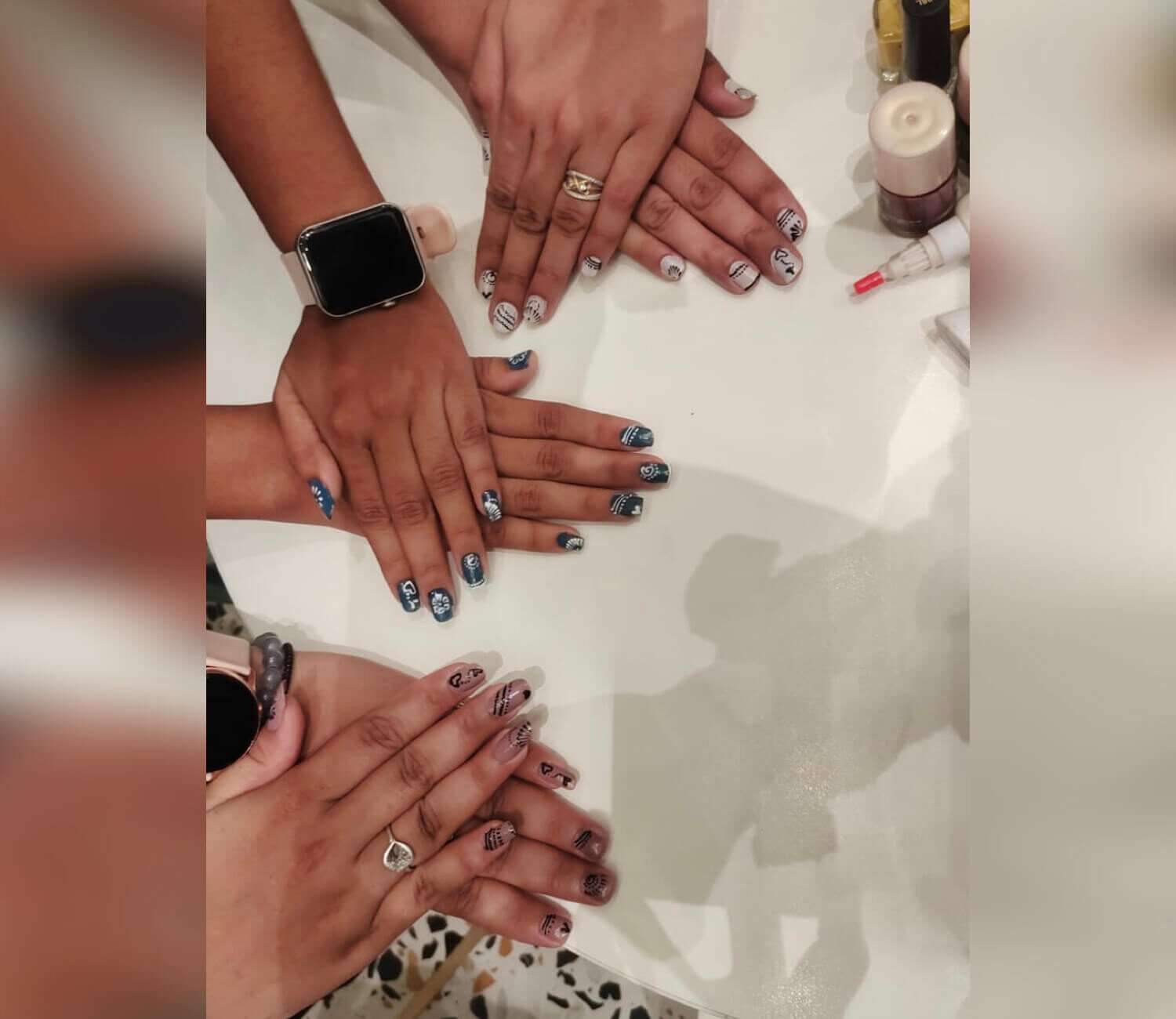 Nail Artist - Image 10