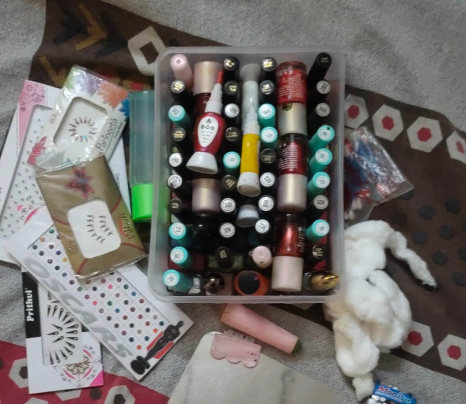 Nail Artist - Image 9